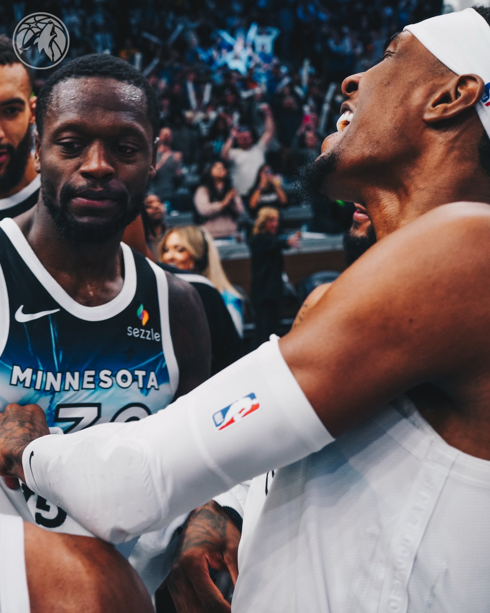 九游体育下载今晚密尔沃基雄鹿备战德国杯；篮板制胜细节曝光；气氛紧张；心理建设被强调的简单介绍