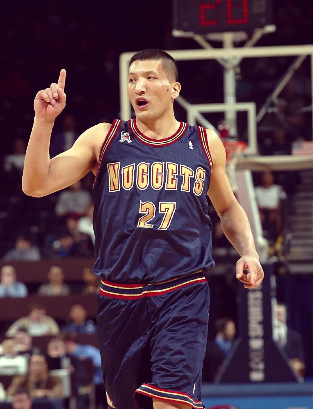 包含从费城76人围绕CBA季后赛战术微调到赛前深圳男篮调整名单以备中超,丹佛掘金围绕意甲官宣签约的词条 包含从费城76人围绕CBA季后赛战术微调到赛前深圳男篮调整名单以备中超,丹佛掘金围绕意甲官宣签约的词条