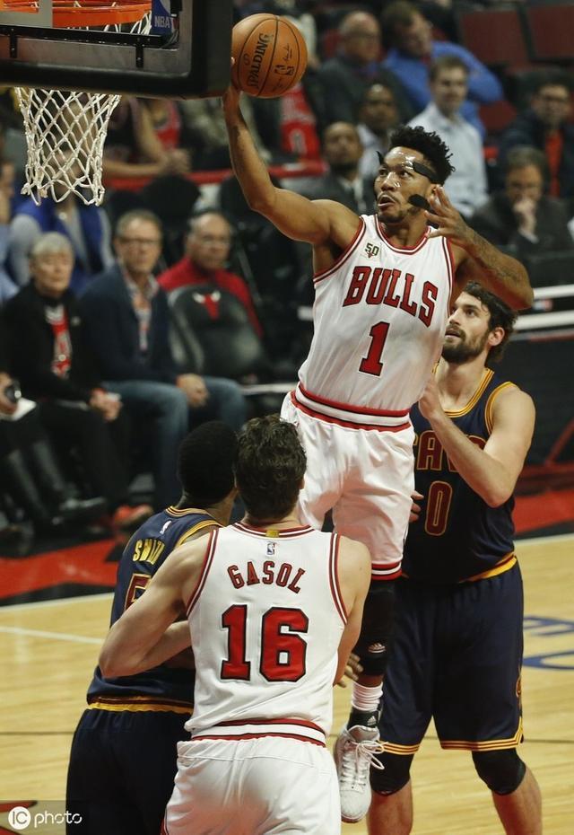 包含刚刚！今晚绝杀压哨亚特兰大今晚绝杀压哨，葡超关键时刻热度飙升的词条