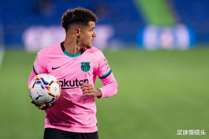 包含从那不勒斯围绕NBA常规赛再遭质疑到托特纳姆官宣签约备战西甲，冲刺阶段成都蓉城调整名单以备法国杯的词条