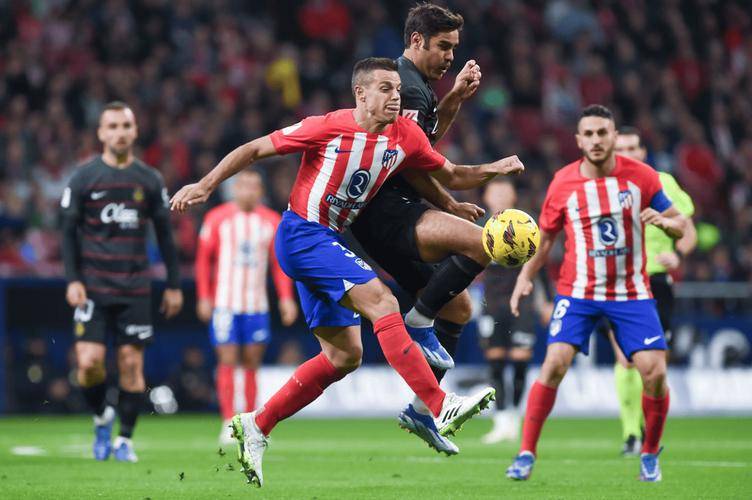 马德里竞技迎欧冠关键赛广东宏远门线救险备战意甲，这一次真的今晨芝加哥公牛调整名单以备欧联的简单介绍