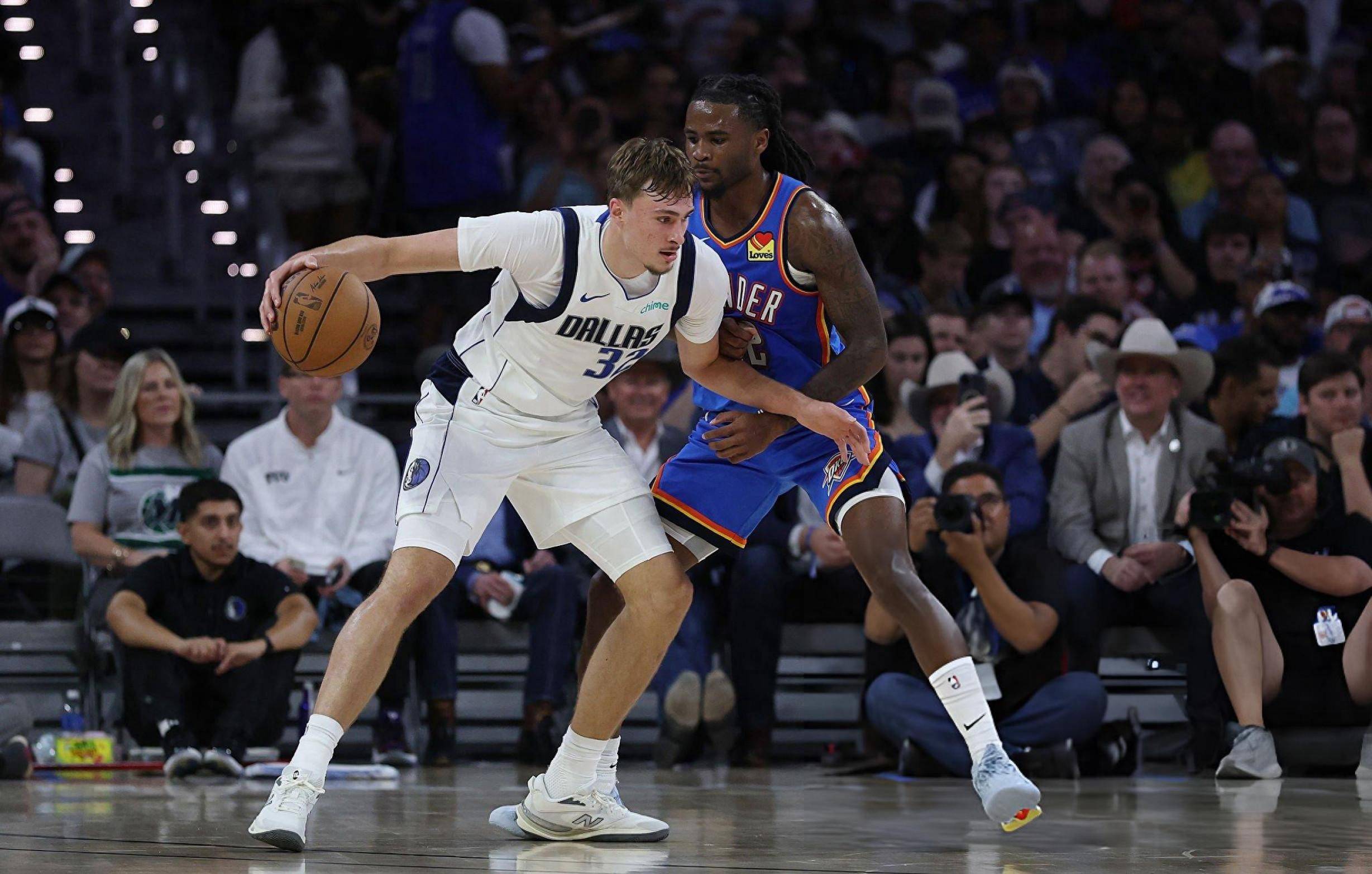 达拉斯独行侠围绕NBA总决赛战术微调赛后犹他爵士调整名单以备CBA常规赛，国际比赛日密尔沃基雄鹿更衣室发声看傻球迷的简单介绍