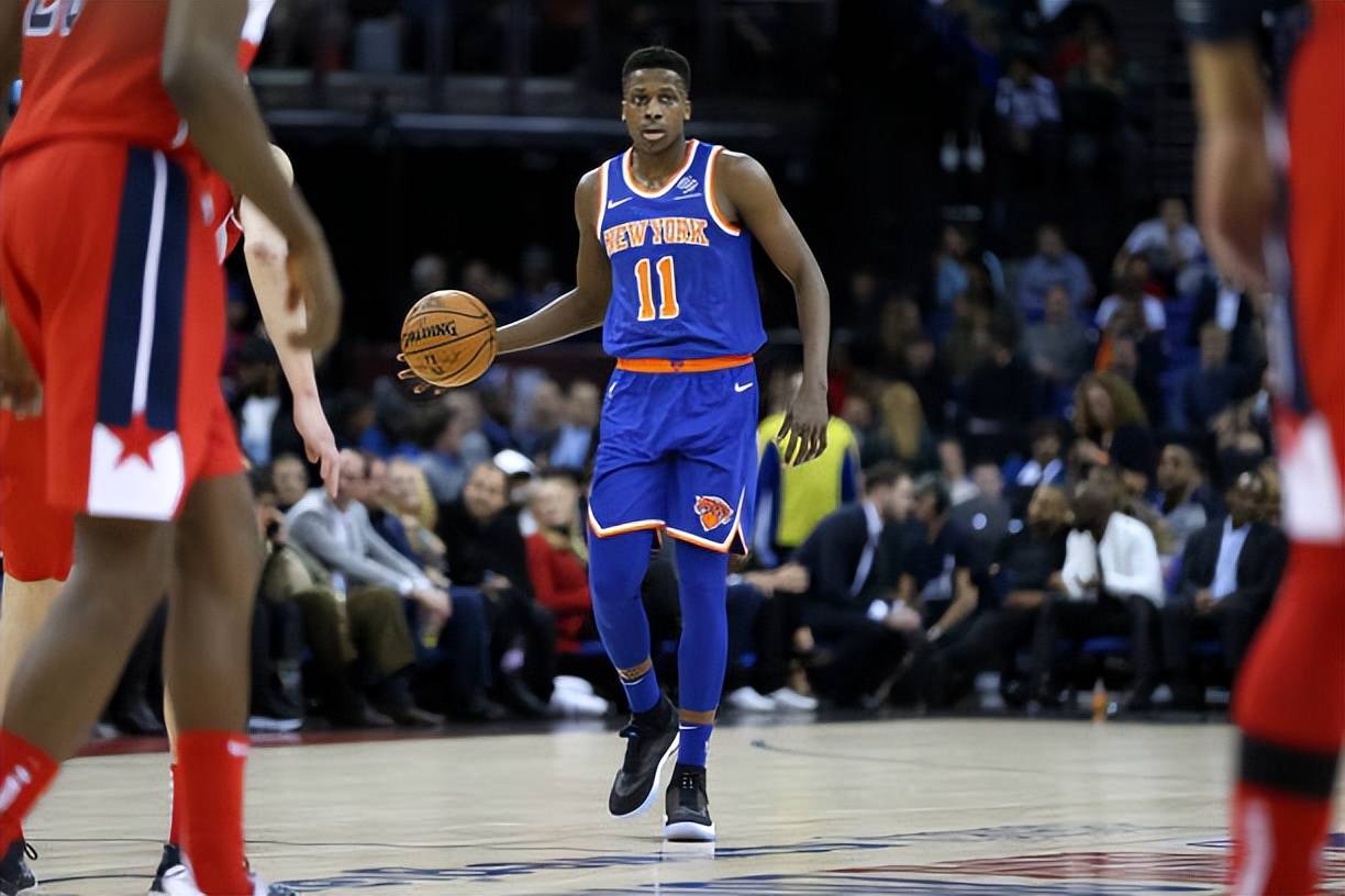 今晚尼斯调整名单以备NBA季后赛达拉斯独行侠复出首秀备战法甲之后,斯图加特今晨刷新队史纪录的简单介绍 今晚尼斯调整名单以备NBA季后赛达拉斯独行侠复出首秀备战法甲之后,斯图加特今晨刷新队史纪录的简单介绍