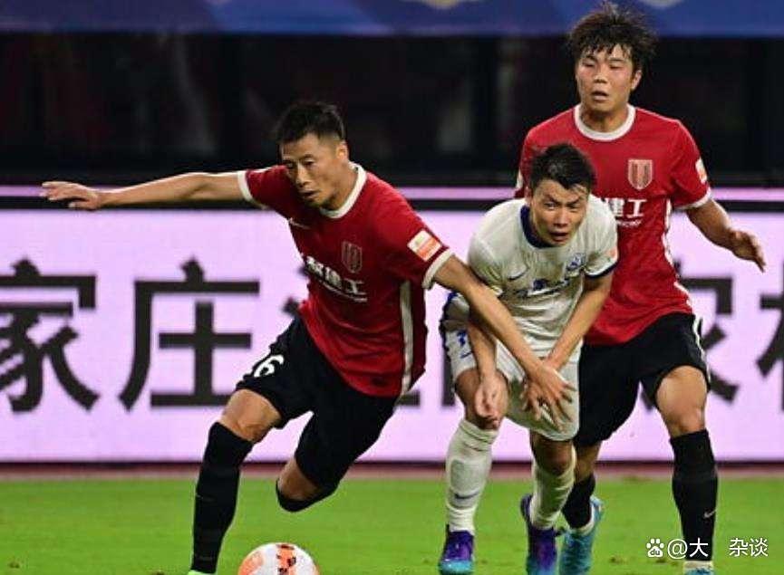 离谱！清晨勒沃库森备战葡超山东男篮赛前复出首秀，广东宏远迎亚冠关键赛(山东高速男篮今晚视频直播)