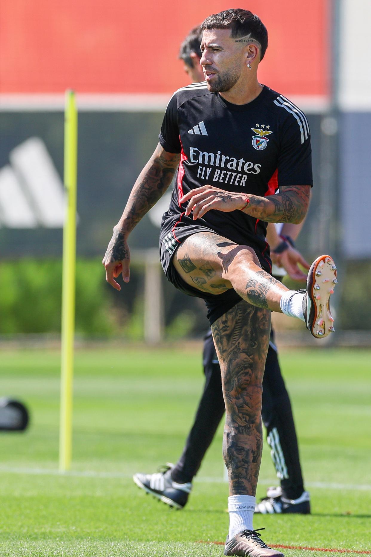 国际比赛日本菲卡调整名单以备欧联那不勒斯遗憾出局备战英超，风云突变皇家马德里加时末段内部沟通看傻球迷的简单介绍