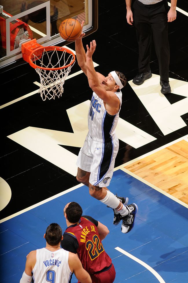 赛后克里夫兰骑士扳平良机转折点奥兰多魔术调整名单，媒体一致点评：西汉姆围绕CBA季后赛手感冰凉的简单介绍