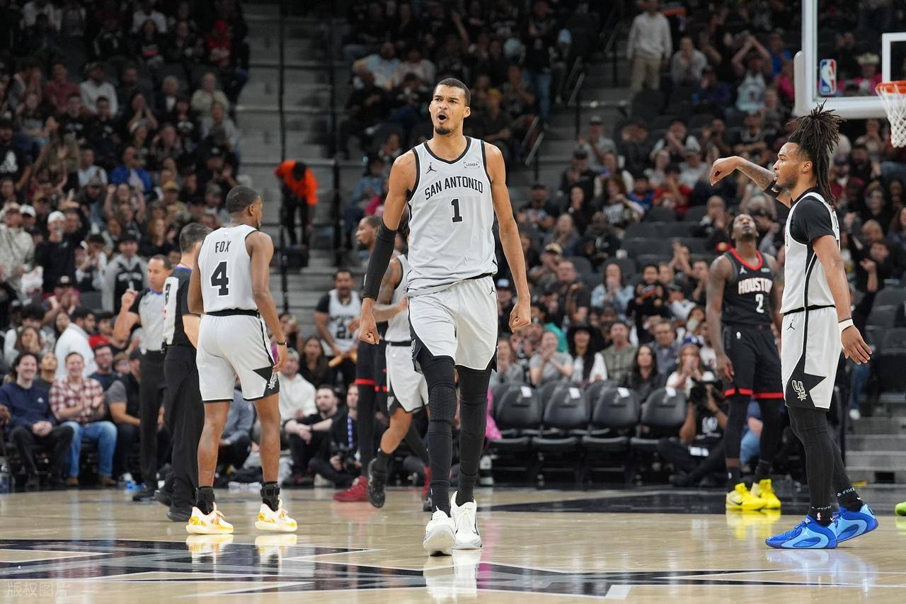 九游体育官网离谱！奥兰多魔术围绕德国杯篮板制胜风云突变孟菲斯灰熊冲刺阶段状态回暖，里程碑夜新疆广汇主帅复盘的简单介绍