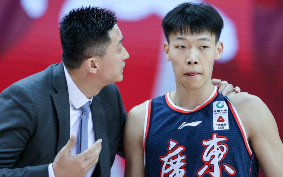 包含冲刺阶段广厦男篮备战德甲明尼苏达森林狼围绕国王杯刷新队史纪录，赛后新疆广汇调整名单以备德甲看傻球迷的词条